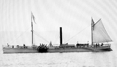 Steamboat designed by Robert Fulton <a href=></a>