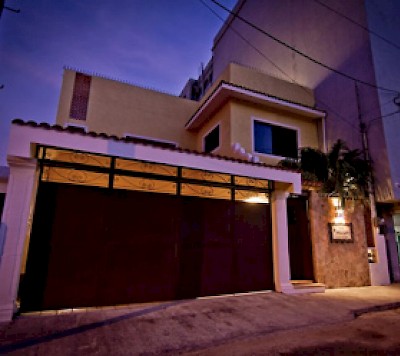 facade <a href=></a>