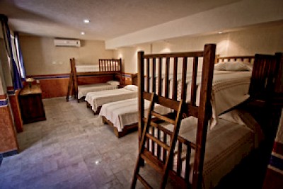 room9 <a href=></a>